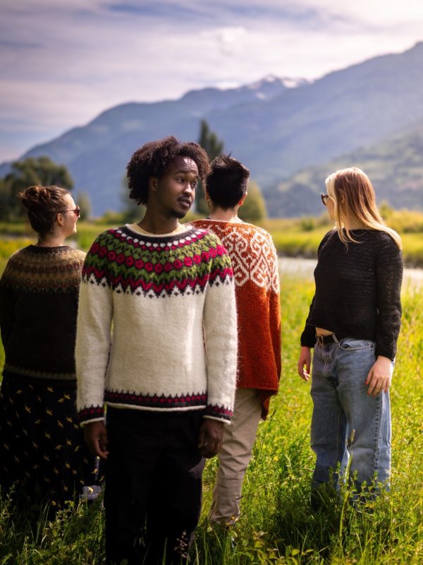 De gauche à droite : 1. Riddari de Védís Jónsdóttir 2. Riddari de Védís Jónsdóttir 3. Sjón de Hulda Hákonardóttir 4. Himinn og haf de Védís Jónsdóttir